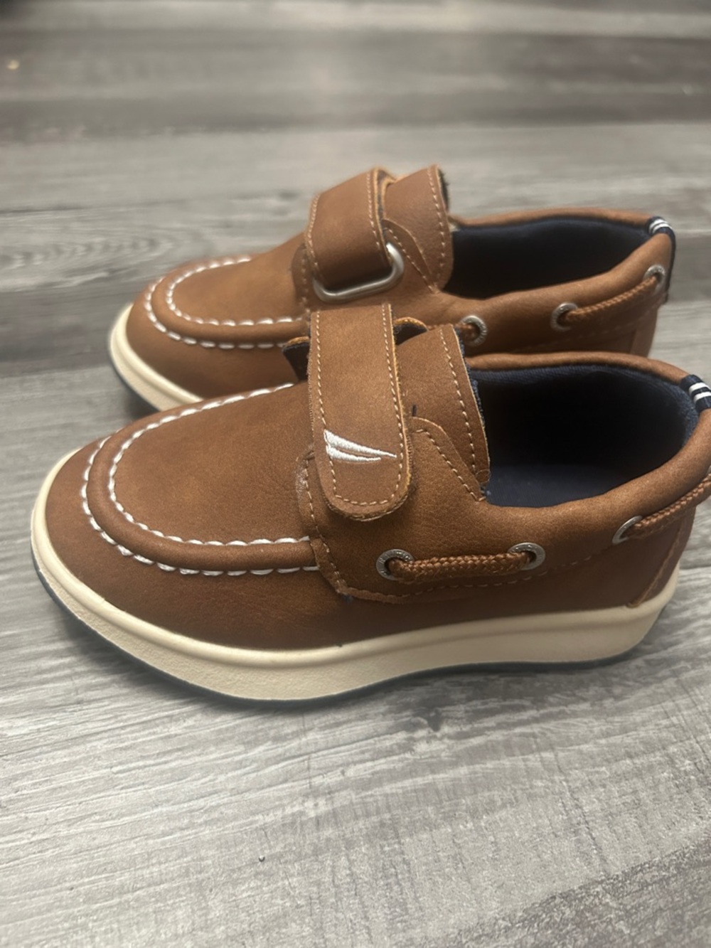 Nautica Toddler Brown Velcro Moccasin Boat Shoes - Picture 2 of 4